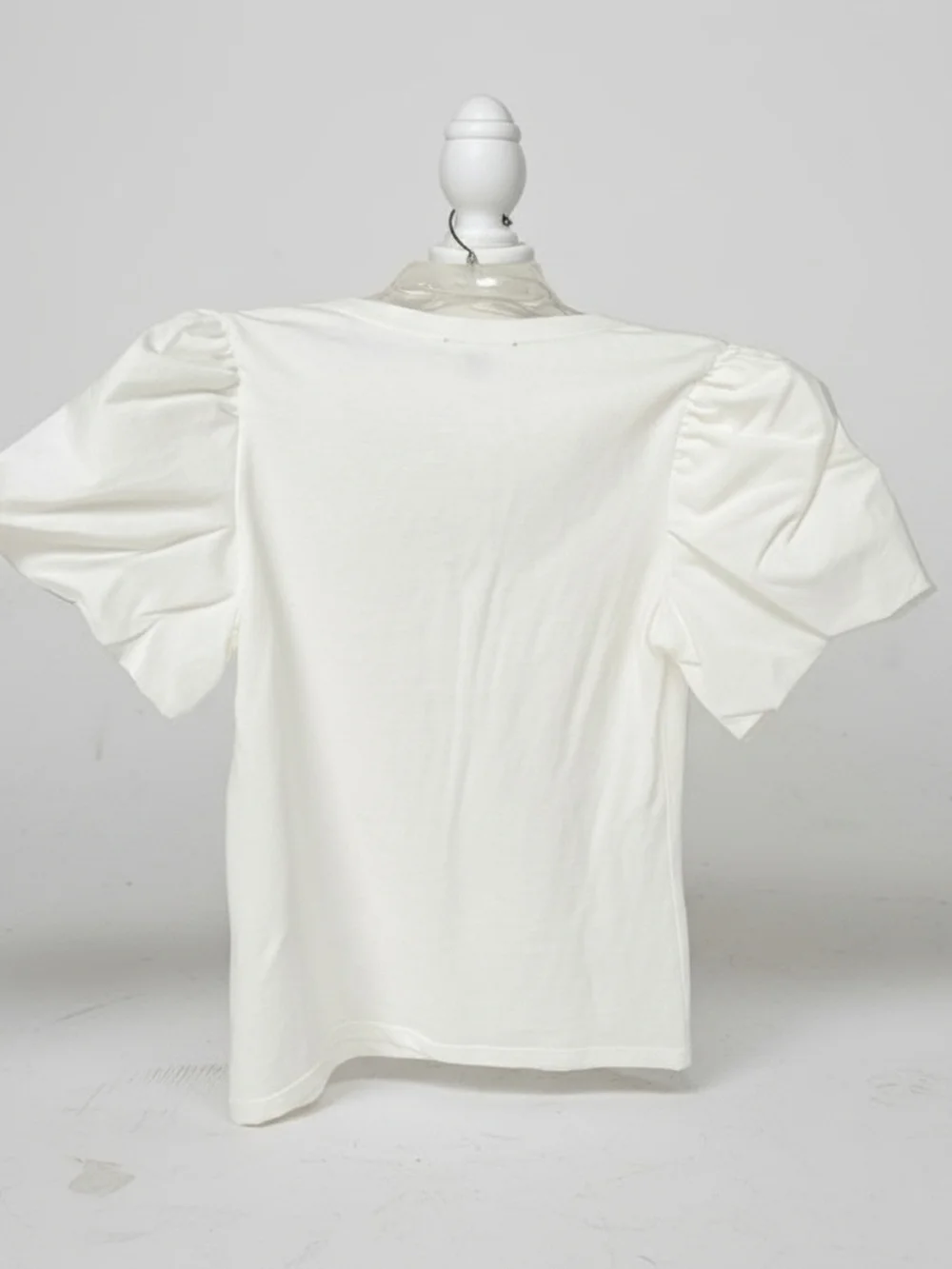 INC Women’s White V-Neck Puff Sleeve Tee Womens Size Small - Picture 2 of 9